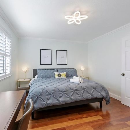 @ Marbella Lane - Buckingham Place Laundry + P باسيفيكا المظهر الخارجي الصورة