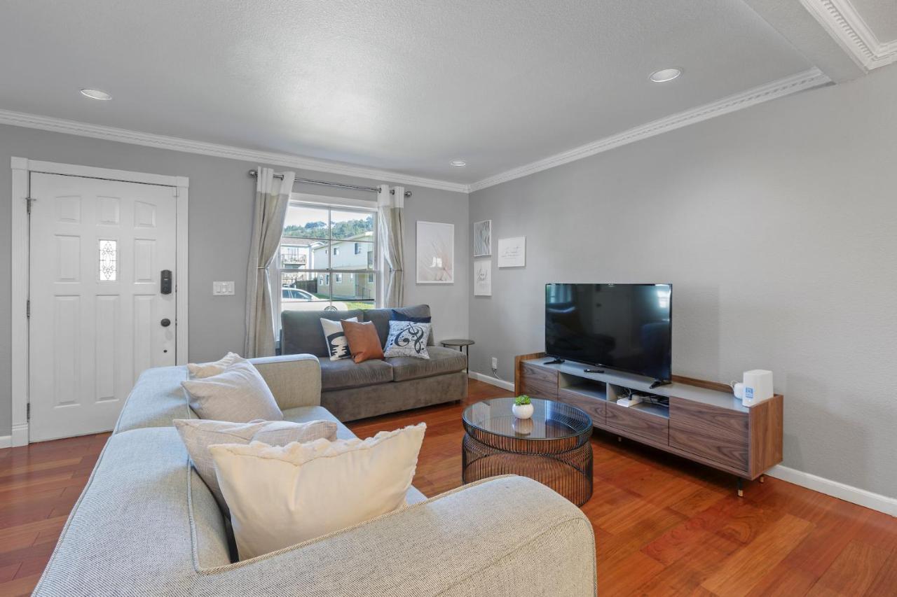 @ Marbella Lane - Buckingham Place Laundry + P باسيفيكا المظهر الخارجي الصورة